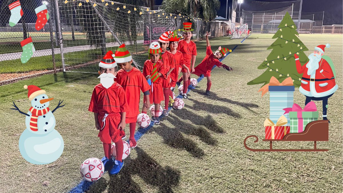 FUTSOC_USA's tweet photo. π΄π΄ We caught some FUTSOC elves in action! | #futsoc #peralsjugadors https://t.co/fkJlBT5rLt