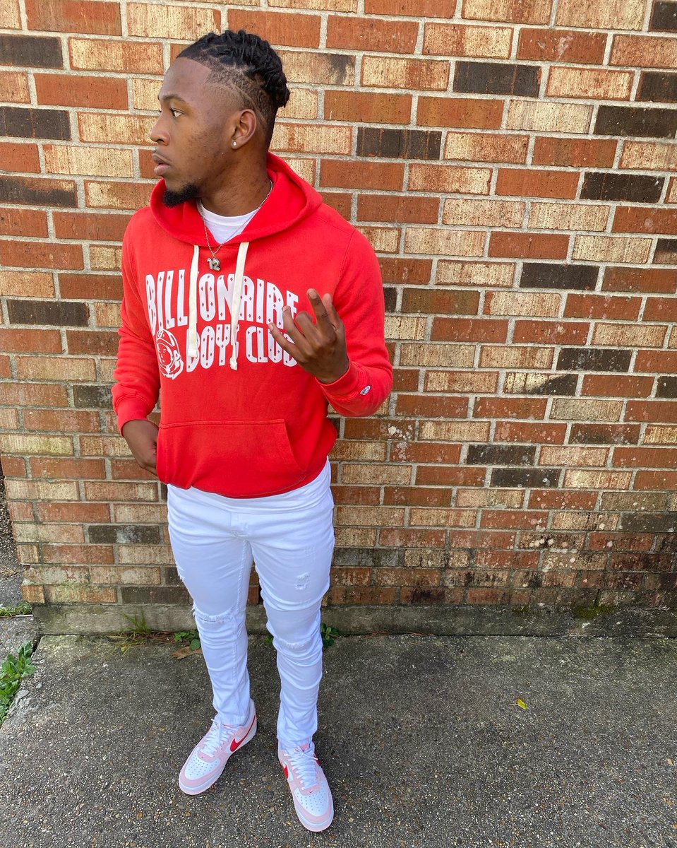 BeeNola12_'s tweet photo. I get fly everyday , it ain’t nun to do this shi .#Clockbaby ���️. https://t.co/D0nzdZ2qOu