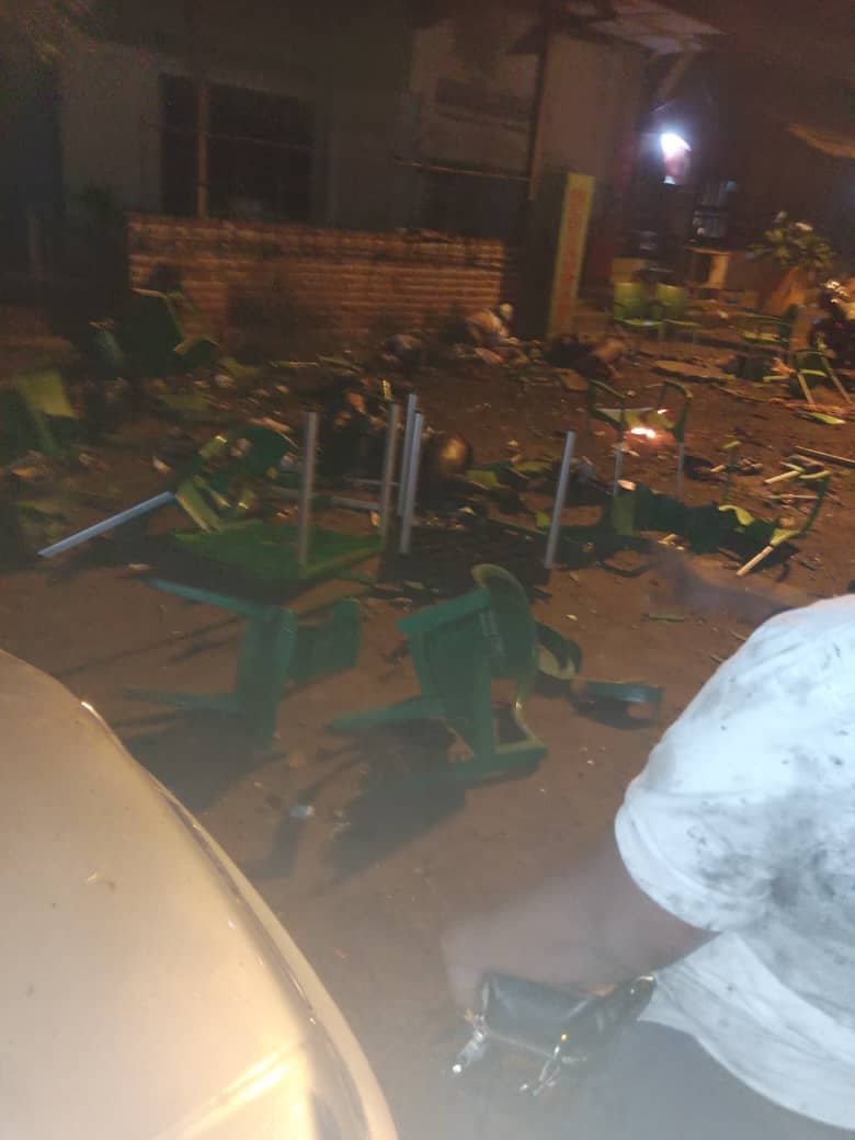 WickotJohn's tweet photo. Des morts et blessés dans une explosion d'une bombe dans un bar à Beni ce samedi 25 dec 2021 https://t.co/vV1hrTbuZk