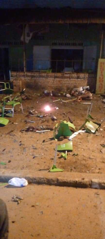 WickotJohn's tweet photo. Des morts et blessés dans une explosion d'une bombe dans un bar à Beni ce samedi 25 dec 2021 https://t.co/vV1hrTbuZk