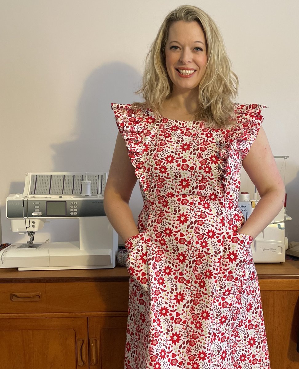 MinervaFabrics's tweet photo. Merry Christmas from all the team at Minerva to all the makers and fabric lovers. We hope you have a super day wherever you are ❤️

See more of @miss_jennifer_makes's Christmas Cobbler Dress at https://t.co/RnxIbmFp5X

#Minerva #Dressmaker #CharmPatterns #CobblerDress #Christmas https://t.co/0T7SfsglR6