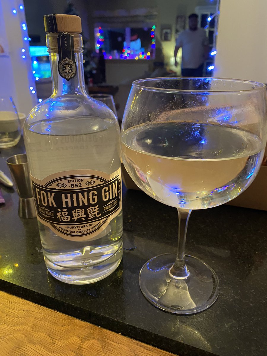 D o n n a tweet media