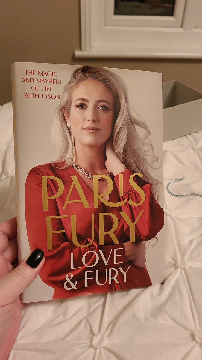 Carol Kennedy (@flarrell) on Twitter photo <a href="/parisfury1/">Paris fury</a> yay! All cleaned up after dinner, shower with all the new smellies,kids doing their own thing and I am here, book & a baileys! Love this lady, grounded and glam!!! <a href="/parisfury1/">Paris fury</a> yay! All cleaned up after dinner, shower with all the new smellies,kids doing their own thing and I am here, book & a baileys! Love this lady, grounded and glam!!!