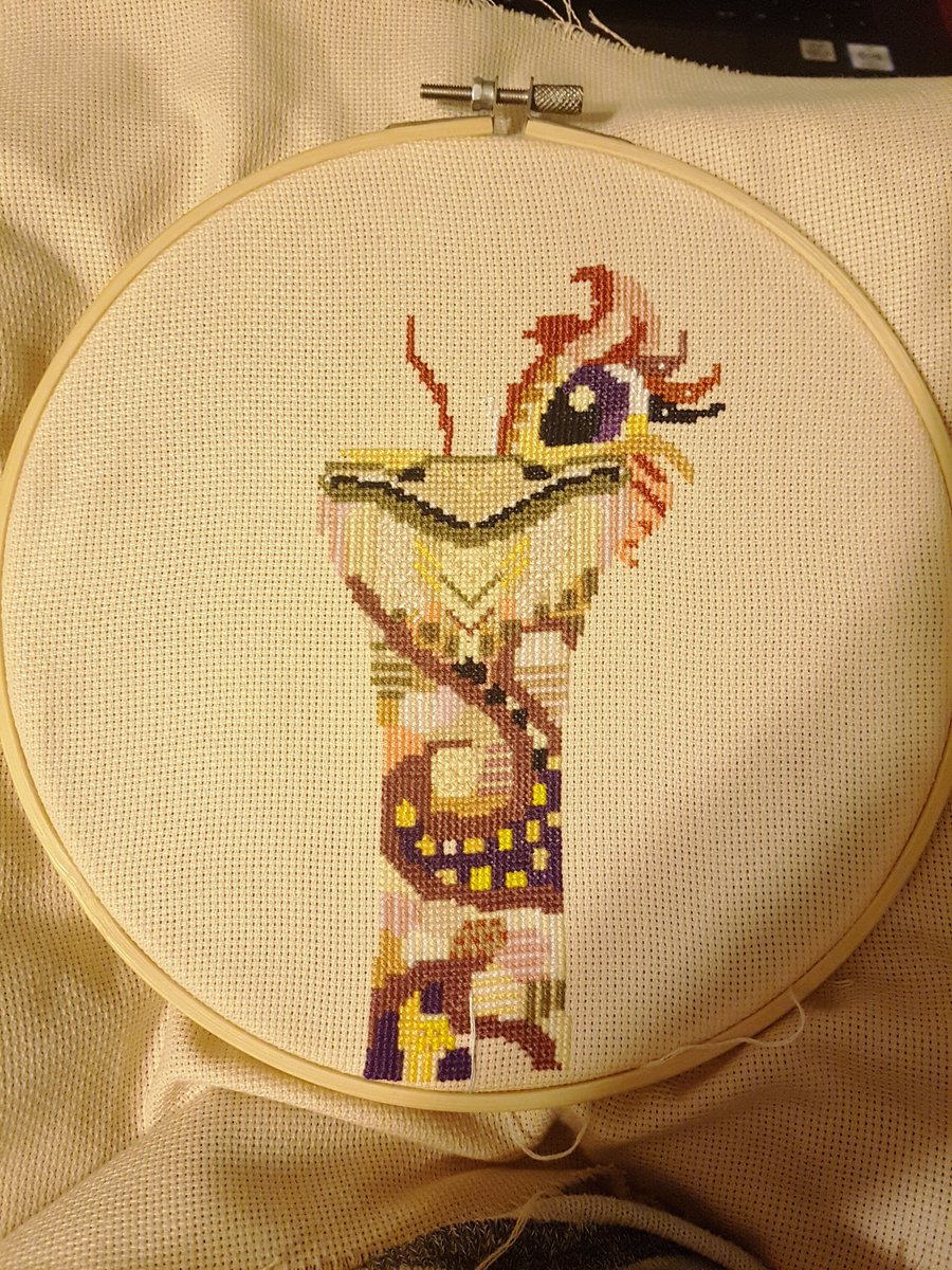 Christmas Day sewing update - six hours or so later. It takes much longer than you'd think to do this stuff 🤣

#MHHSBD #crossstitch #Crafting