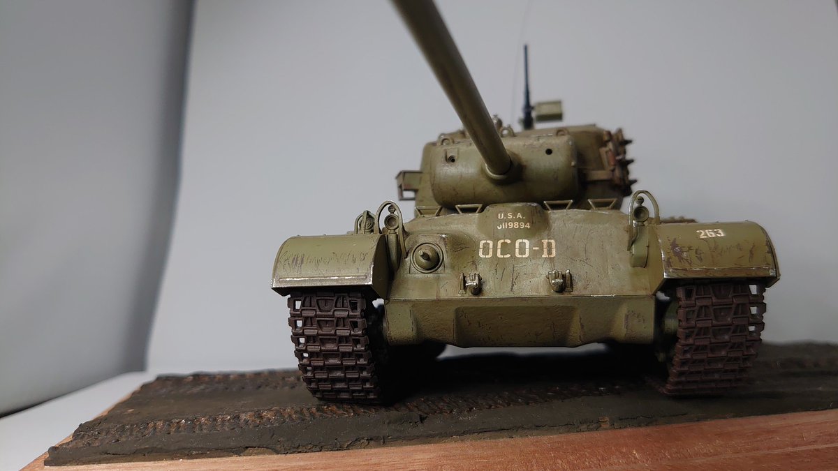 Foosan10's tweet photo. タミヤ 1/35 ミリタリーミニチュアシリーズ No.319 アメリカ陸軍 戦車 スーパーパーシング https://t.co/RvaYZFzs1n