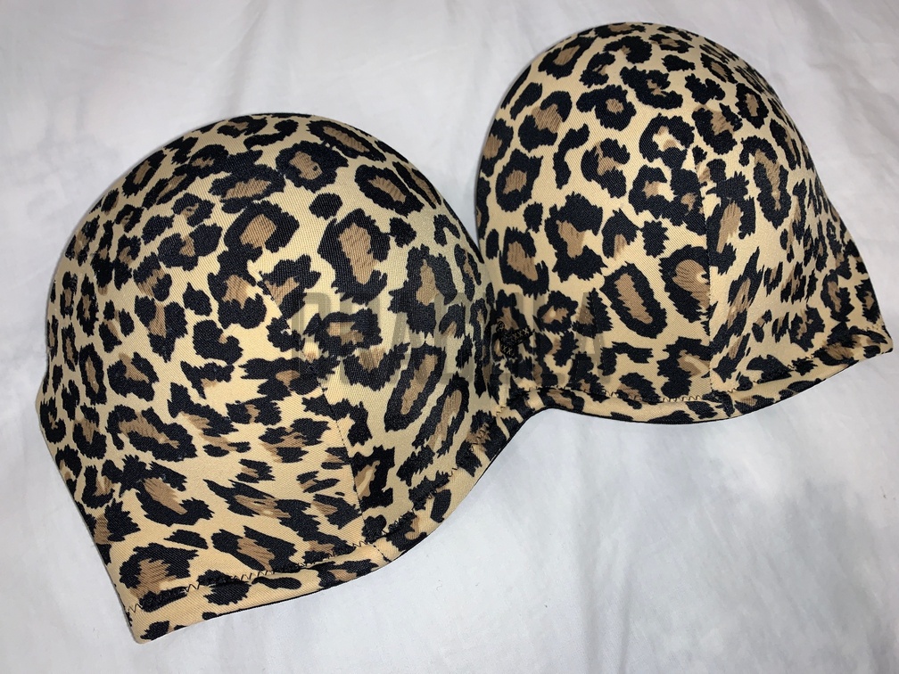 Bracula on X: Time to have a little fun with this leopard print double push  up strapless bra. Can you guess what cup size it is?   / X