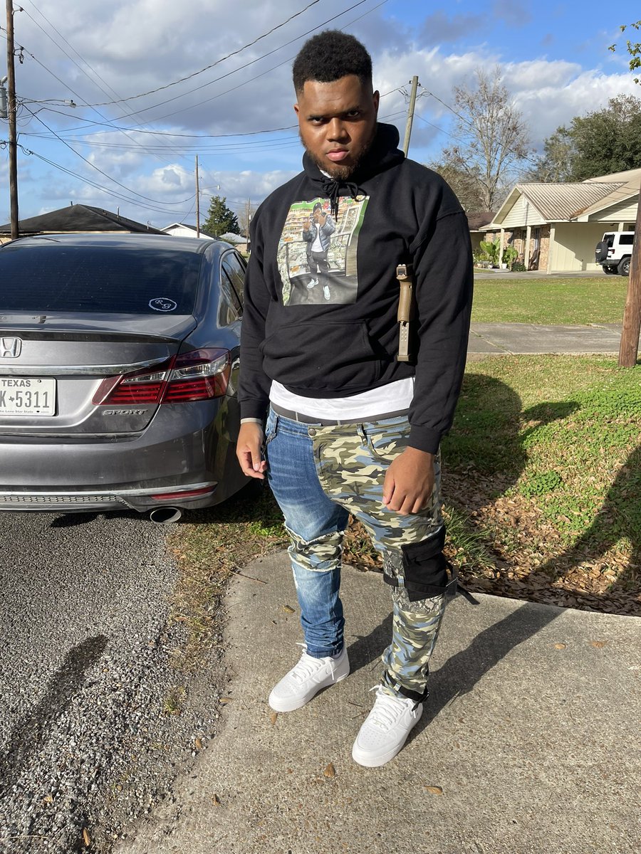 freecroom's tweet photo. I AM MY BROTHERSKEEPER♥️ . 
#christmas2K21 #LLJUGG https://t.co/jEfMkILjYx