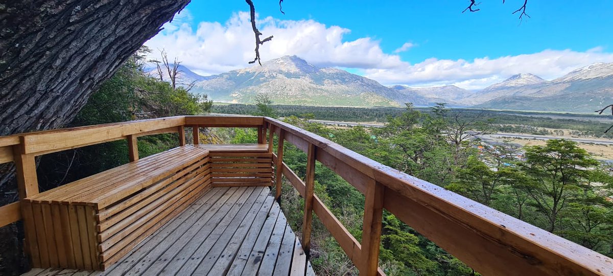 RobertoRecabal's tweet photo. Cuando visite #VillaOhiggins, un atractivo imperdible es recorrer las pasarelas y miradores de la ladera del Cerro Santiago. #Chile #Patagonia #CarreteraAustral https://t.co/K2OoEJ2yT7