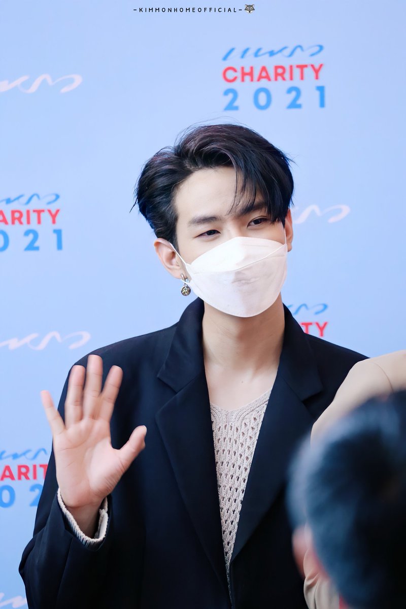 KIIMMONOFFICIAL's tweet photo. วันนี้ใครมาหาพี่เค้าบ้าง 🤚 ดูแลตัวเองด้วยนะค๊าา
#ขุณขิมมอญ https://t.co/9HCJmtozl3