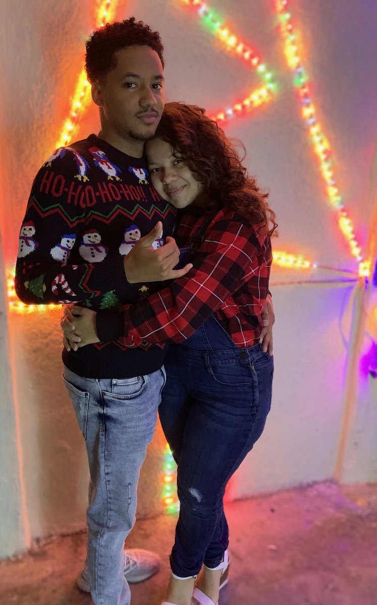 camicuza1's tweet photo. Merry Christmas🎄
2018-2019-2021-2021❤️ https://t.co/wu1D0VhkQ8