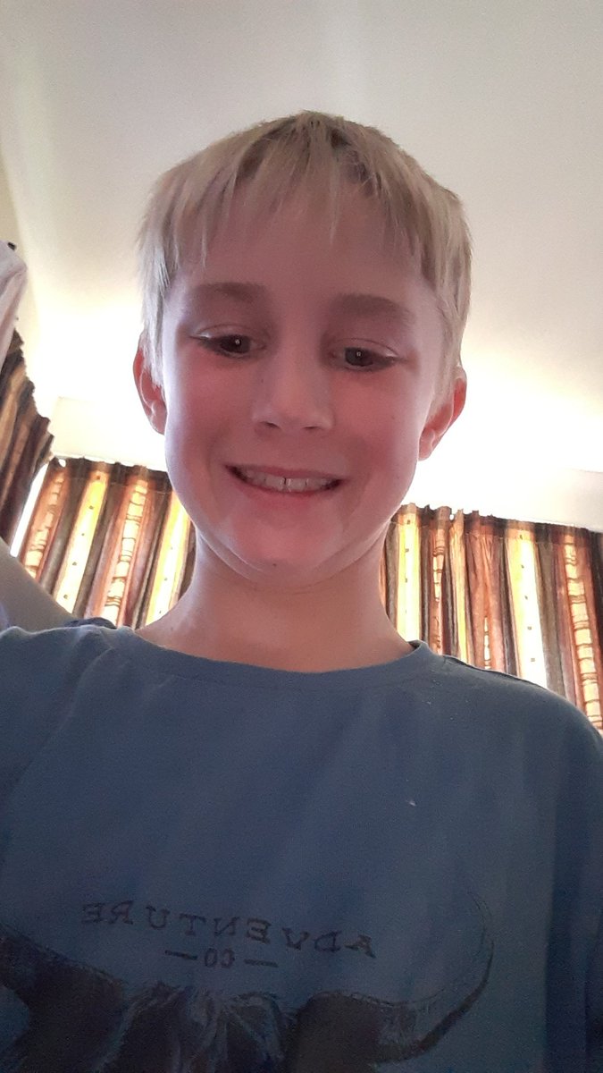 Laird7Hayley's tweet photo. @BuildIntoGames Send me 3 nft pets please here's my user Tobelerone0624 display name LcLc ok https://t.co/UotzK9RtcB