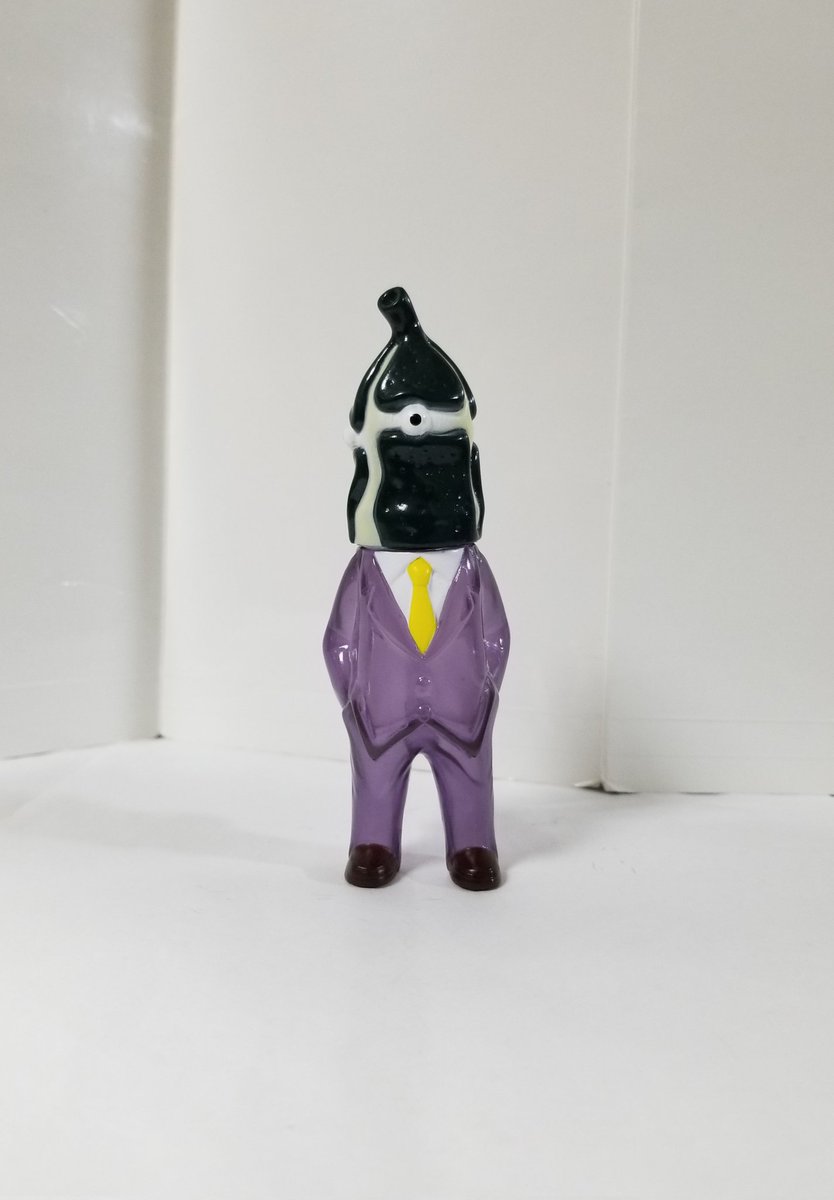 円谷怪獣総進撃のゼットン星人を開封！顔の向きは初代ウルトラマンに