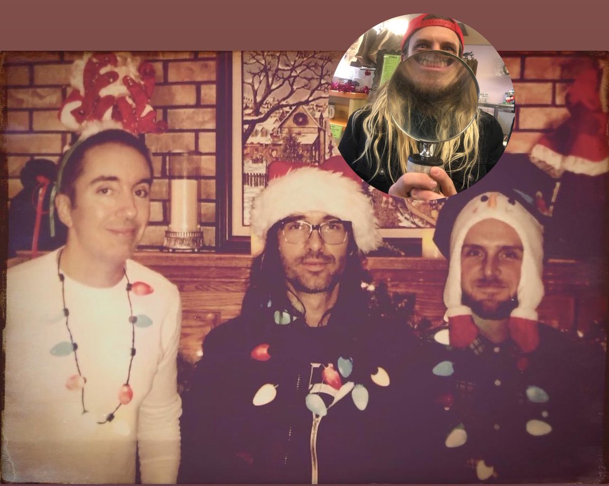 Merry Christmas from the boys ✌️