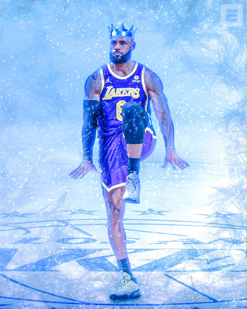 espn's tweet photo. LeBron has passed Kobe to become the NBA's all-time leading scorer on Christmas Day ❄️👑 https://t.co/nAw4baDooP