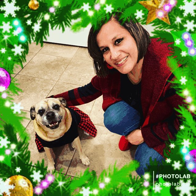 EvaV125513's tweet photo. Sending Christmas blessings from Peach and I ❤️ https://t.co/q9E2Xcw7io