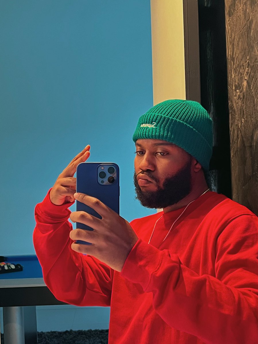 thegreatkhalid's tweet photo. 🎄🎄 https://t.co/sG2ZTMrjIJ