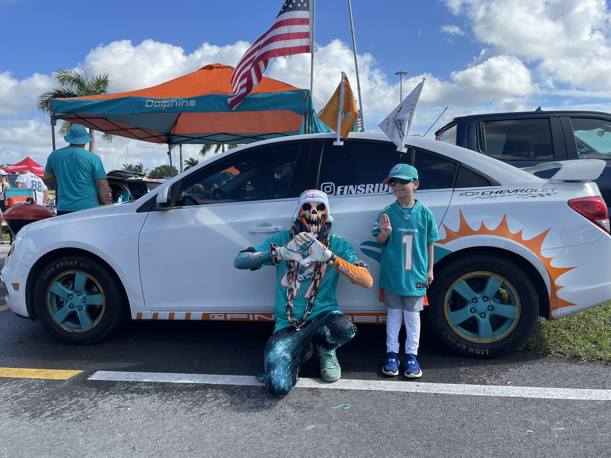 Dolphins Liam #FinsUp 🐬🏈 tweet media