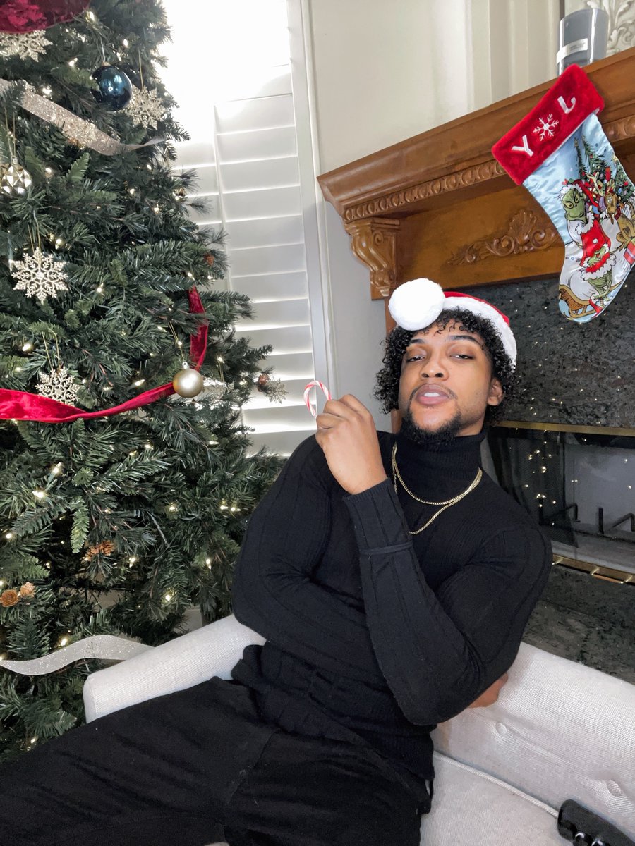 YourRAGEz's tweet photo. Merry Christmas Nigga https://t.co/SrNeA40W4k