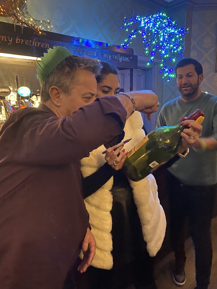 Melanie Furness (Sturman) tweet media