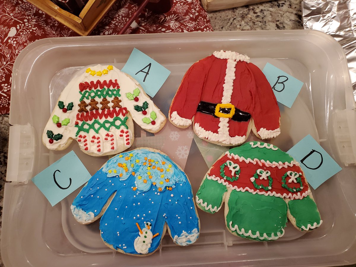 HeatherAxton1's tweet photo. The tradition continues...please vote for your  favorite 🎄🍪🎄 https://t.co/aCHnLjAIWV