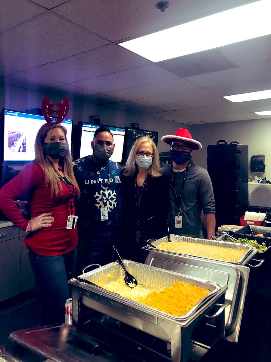 I’m so lucky to celebrate the holidays with these amazing people. They make it feel like #Christmas for me. Thanks to everyone who came in today sharing their holiday with us!! ❤️ Team LAX!!! @weareunited @mcgrath_jonna @HectorAraujoUA @HillMairice @u163688