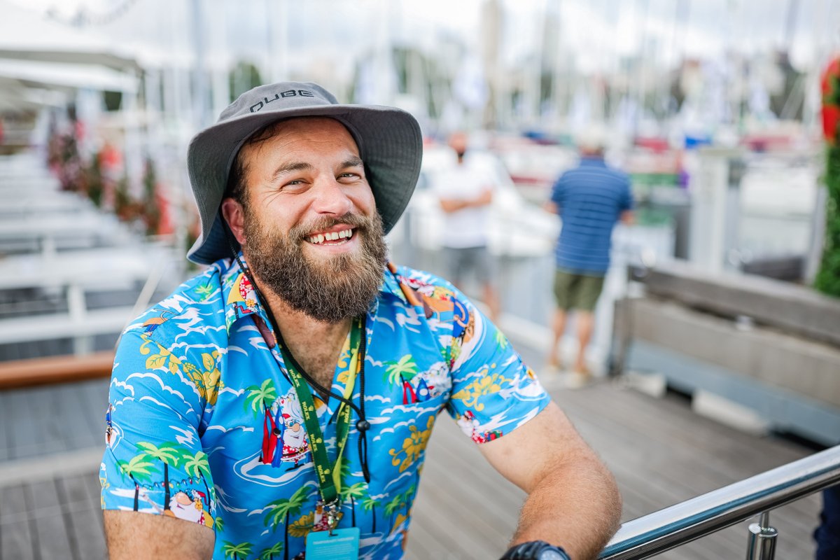 rshyr's tweet photo. .@CYCAustralia is abuzz ahead of the start of the 2021 Rolex Sydney Hobart Yacht Race.

LIVE broadcast of the start ➡ 7mate/rolexsydneyhobart.com at 12.30pm (AEDT)

Tracker ➡ https://t.co/d65bRswjO0

Standings ➡ https://t.co/neAgHfBhDr

News ➡ https://t.co/h4UlFLNriD https://t.co/3Ca4SxpxGl