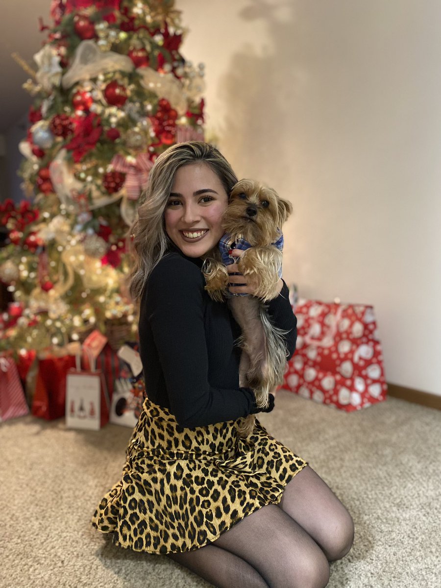 NicoleeBall's tweet photo. My best Christmas gift since 2012 https://t.co/3KHZqe6gWf