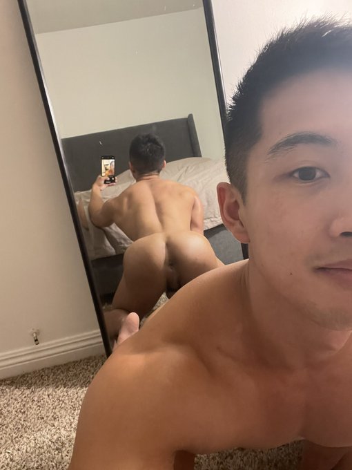 Not naughty enough this year 😉 https://t.co/0YmJja6hCz<a href="/tag/coyotejocks"class="tags"><span>#coyotejocks</span></a><a href="/tag/wearcoyote"class="tags"><span>#wearcoyote</span></a>