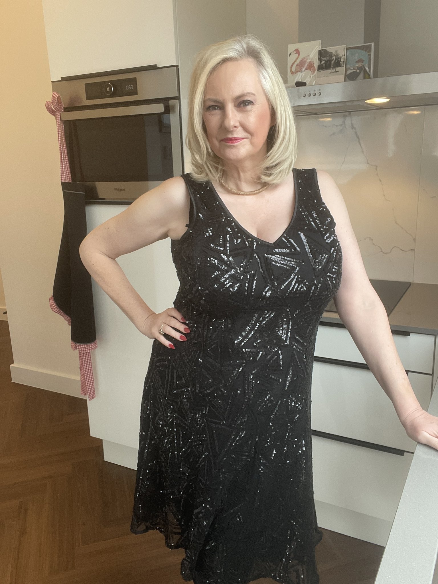 TW Pornstars - CourtesanAnnabel 🔞. Twitter. #HappyChristmas2021. 10:32 PM - 25 Dec 2021