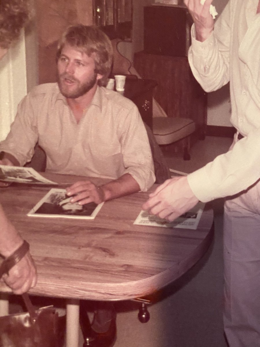 Dominique_1975's tweet image. Merry Christmas 🎁🎄🎅🏾 ( look what I found while looking through our old Christmas card/old pictures box) #IssaThrowback ❤️🥰😍