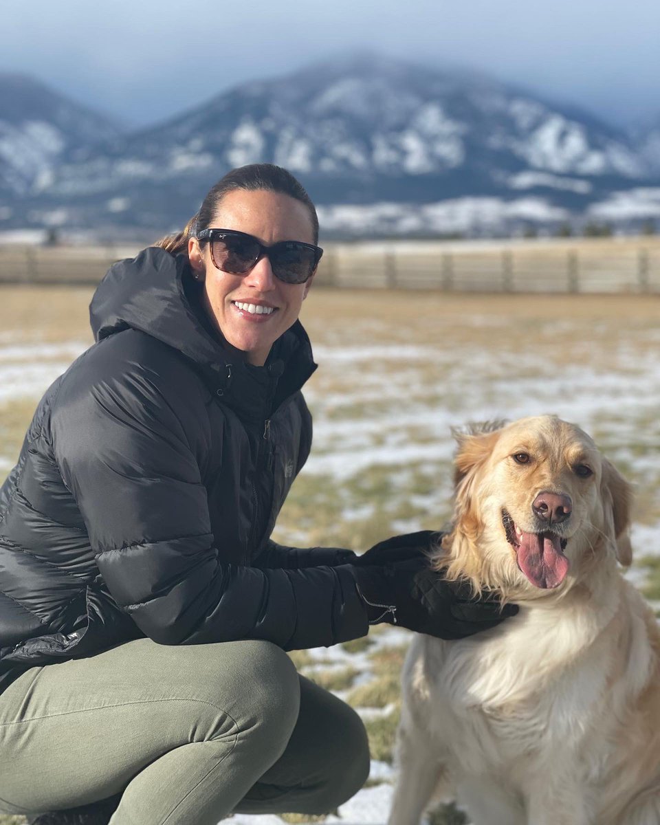 321gaux's tweet photo. Merry Christmas to you all from Montana 🎄🏔❄️ Hope you all enjoy your holiday 🤍
#merrychristmas #holiday #bitterrootvalley #montana #stevi #home #familytime https://t.co/Uf2RhYA1su