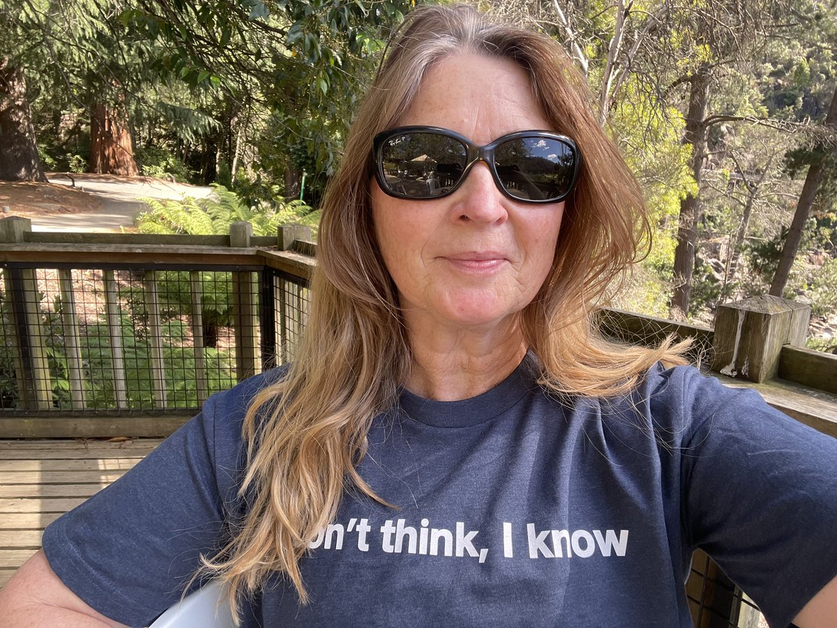 subbie's tweet photo. Bonjour! #idontthinkiknow Walking #cataractgorge and speaking with a French accent. Merci, Pres. Macron. ✨👏🏻🔥 https://t.co/JYuUiPPM6B