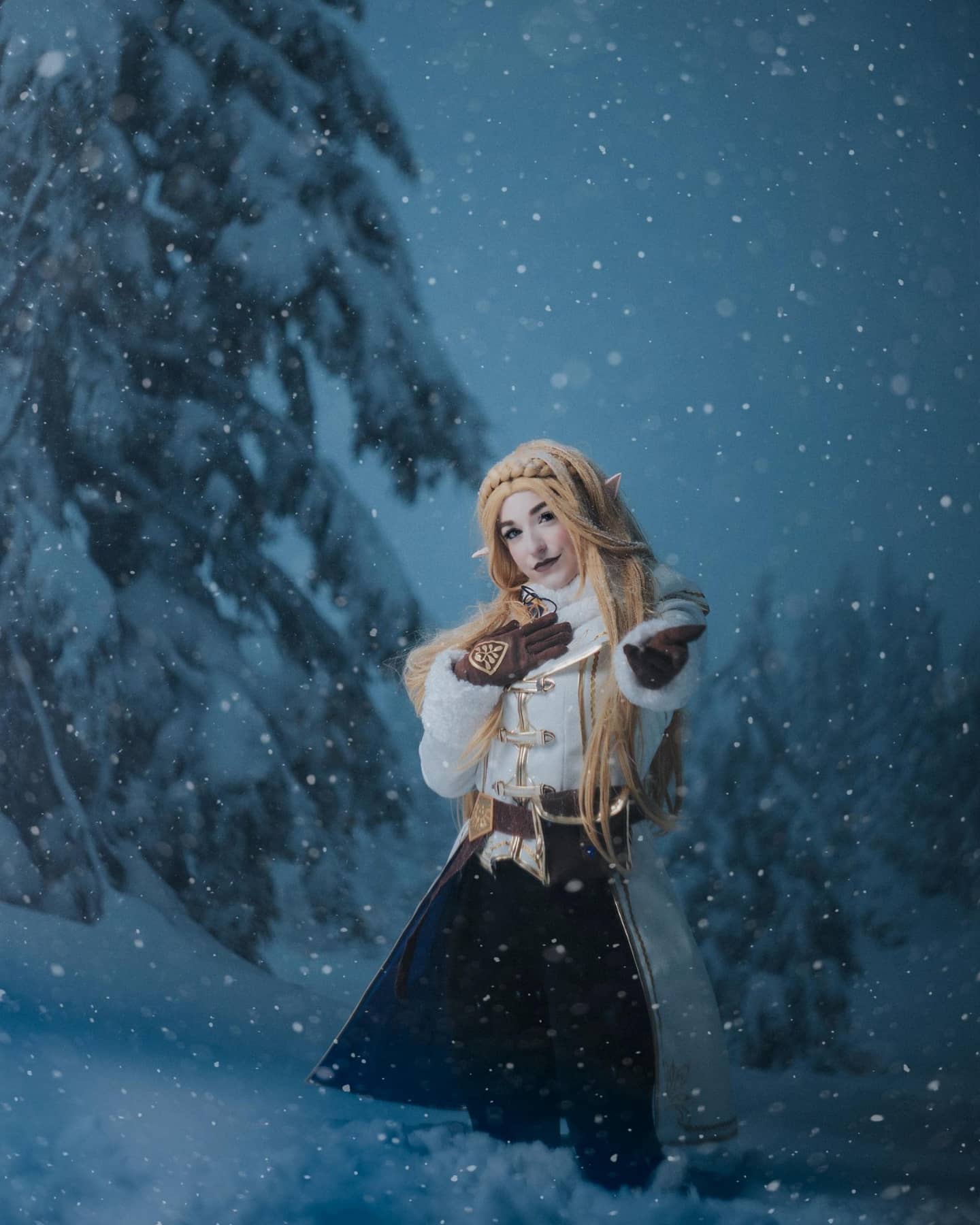 Arisdael 🍑 @ Onlyfans on Twitter: "Merry Christmas Fellow Hylians 🎄😘 Photography and edit 📷