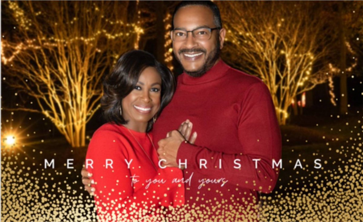 AOSCC's tweet photo. From our Ark family to yours, we wish you a very Merry Christmas! Today is a day to celebrate the gift of Christ that we continue to receive. We hope your day has been filled with God's joy and love's comfort!
In His love,
Bishop & First Lady Muse
#AOSCC #Christmas2021 https://t.co/XoE6aOzIsD