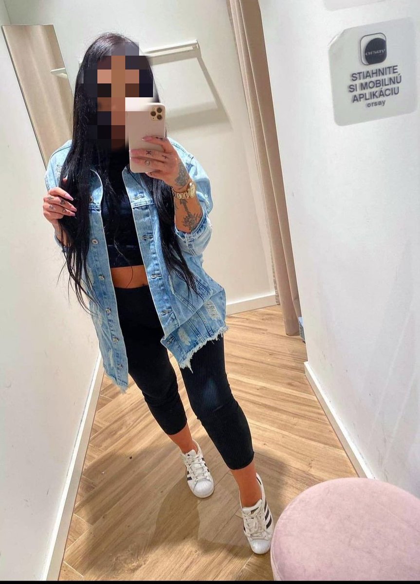 Busra340034's tweet photo. Çok güzel bir tablo gördüm, Alacaktım ama Aynaymış ..😉🥰 https://t.co/IQmbwOa7aW