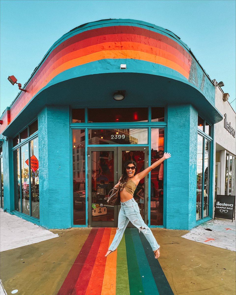 thuymido's tweet photo. Me returning to Twitter be like, YAY #MIAMI #wynwood #Travel https://t.co/wCAWsajWKa