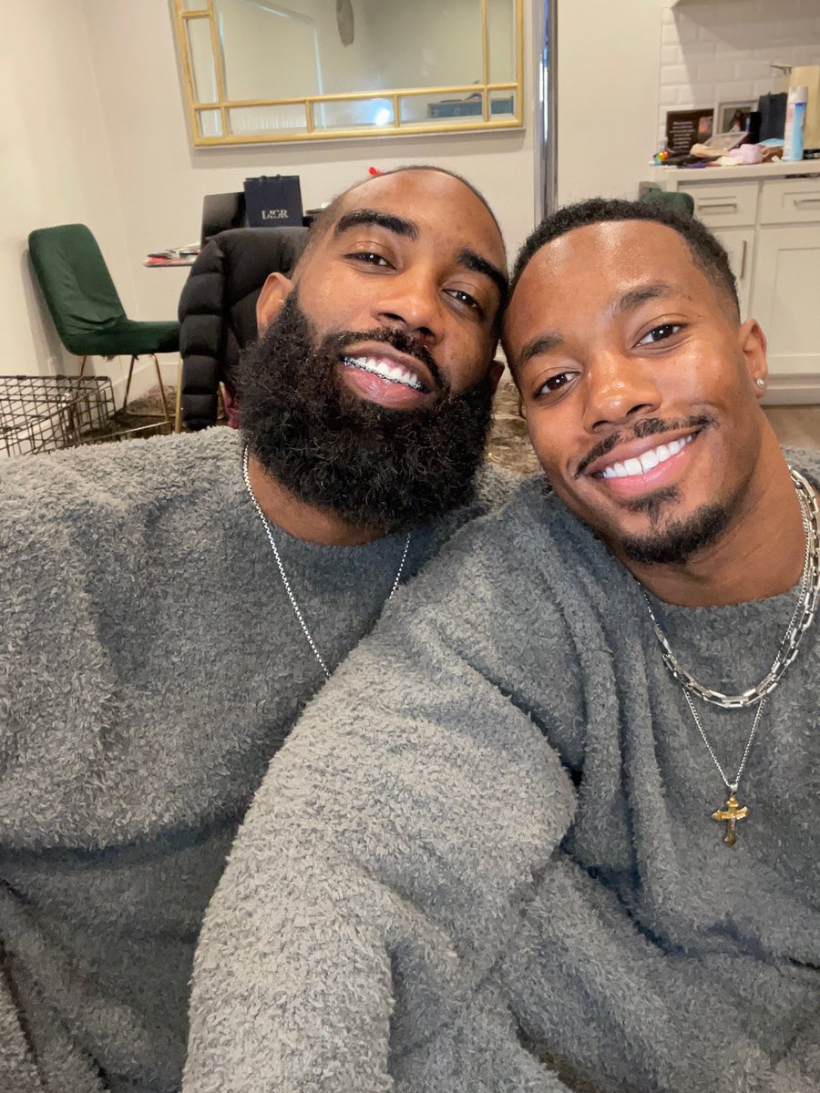 LC.(Period) tweet media