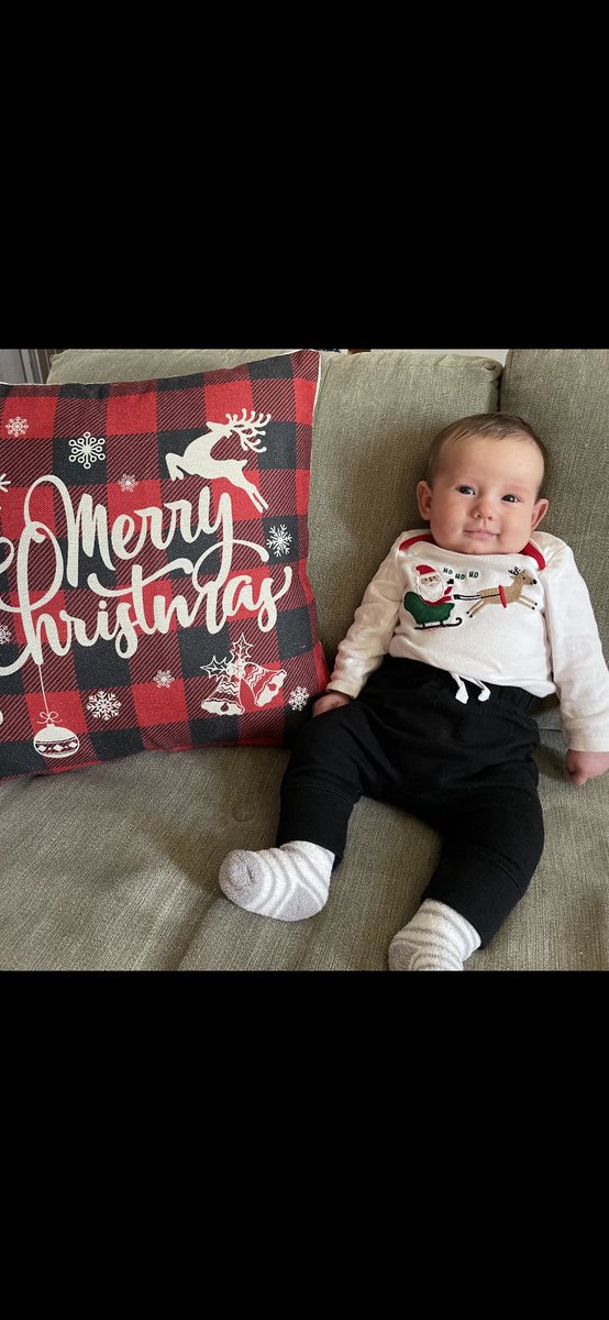 fix_gavin's tweet photo. Merry Christmas ❤️ https://t.co/y4LhjbcZk6