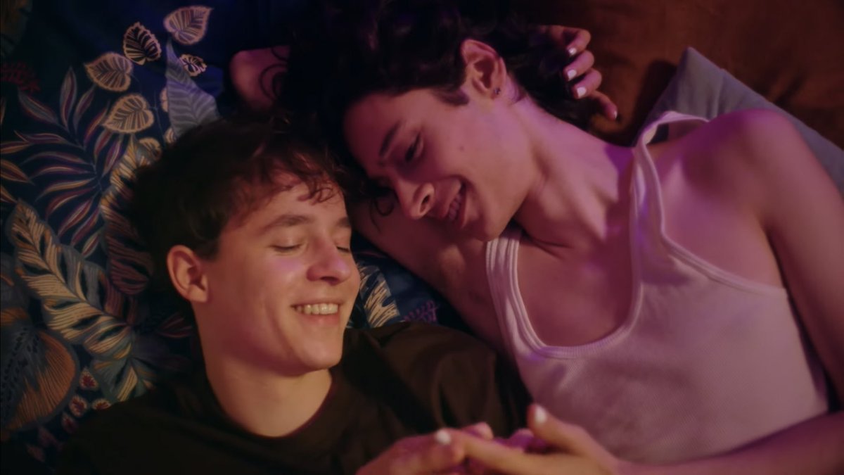 skamnotifs's tweet photo. bro i’m not breathing rn https://t.co/FIFhyhHNEe