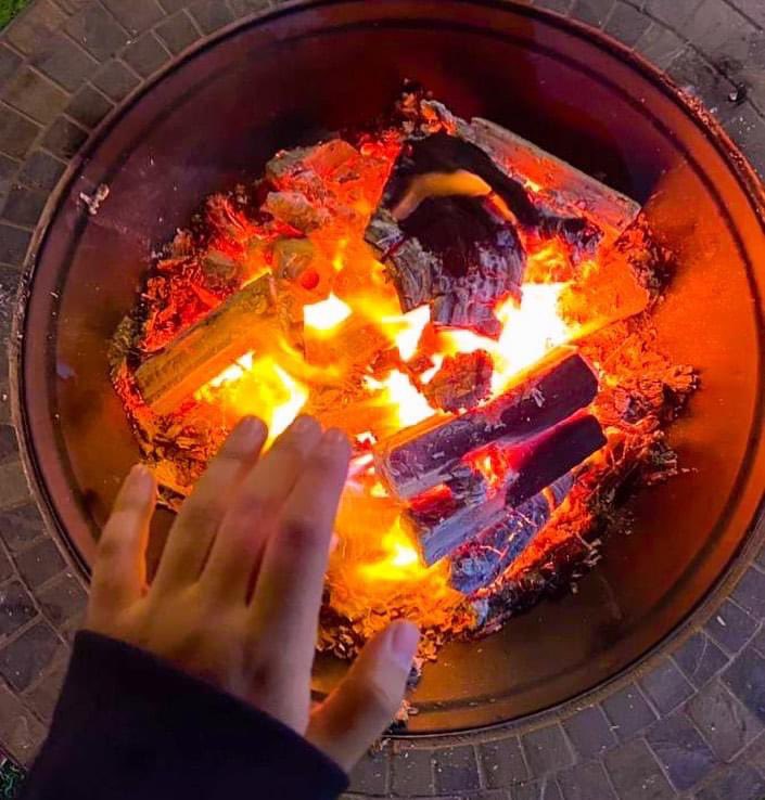 so0ma_e's tweet photo. اللهم عاماً تركض فيه الأقدار السعيدة في طريقي♥️🔥!. https://t.co/Gw8GUg4sHt