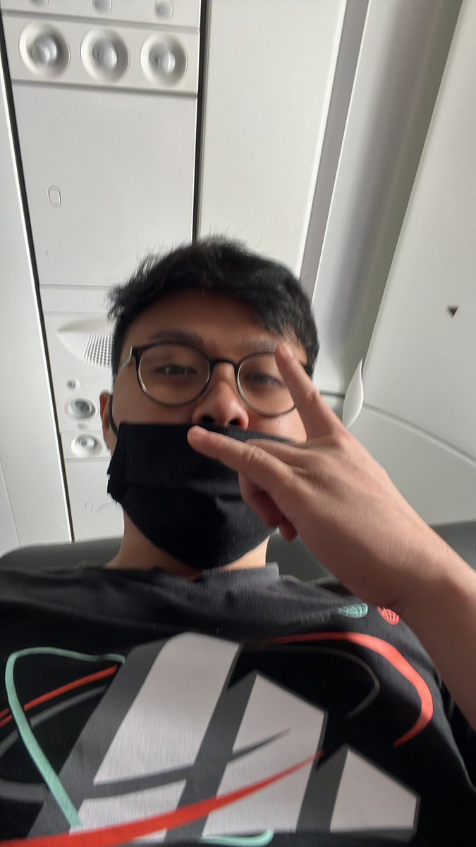 OzT* ItsCurryZ 🕊 tweet media