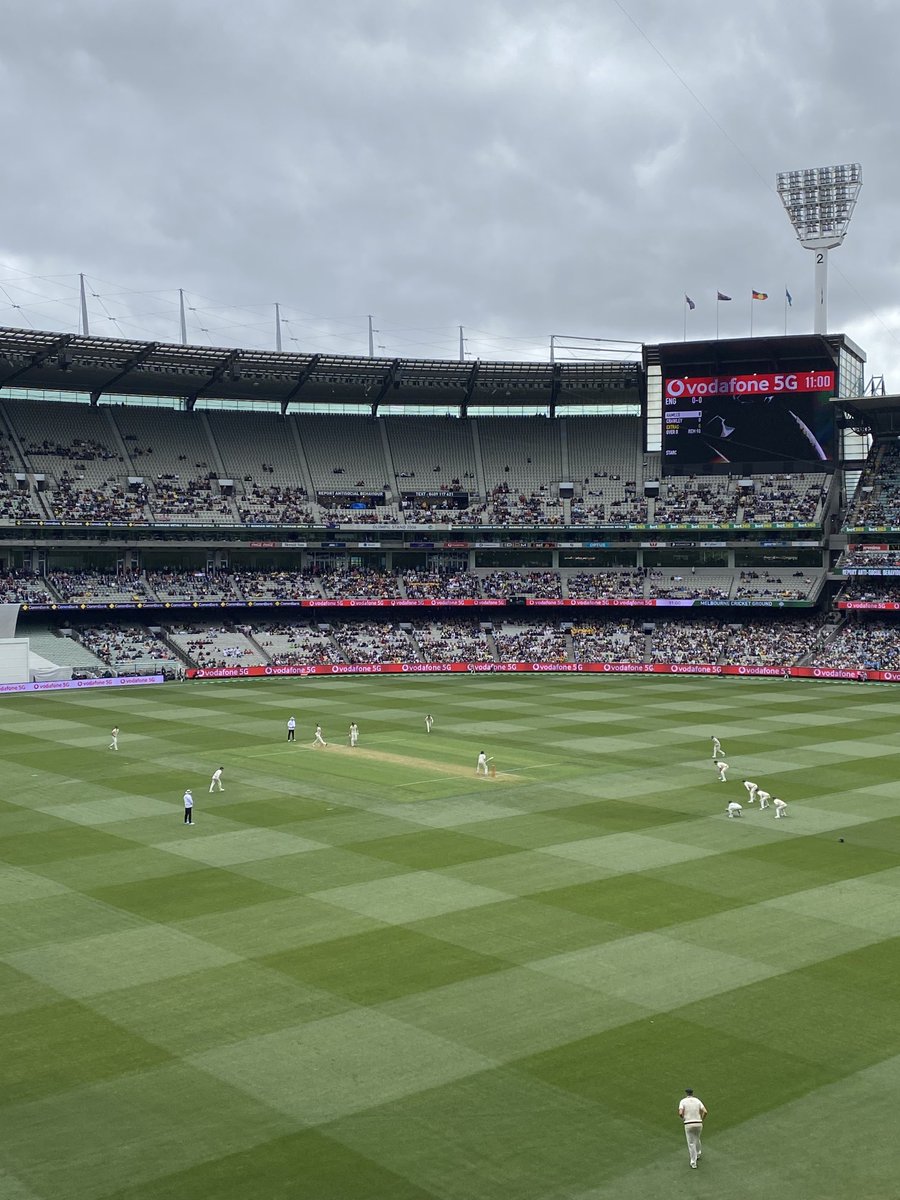 GavinJacksonAg's tweet photo. 1st ball Boxing Day test. Go Aussies! https://t.co/STmDtpgEYw