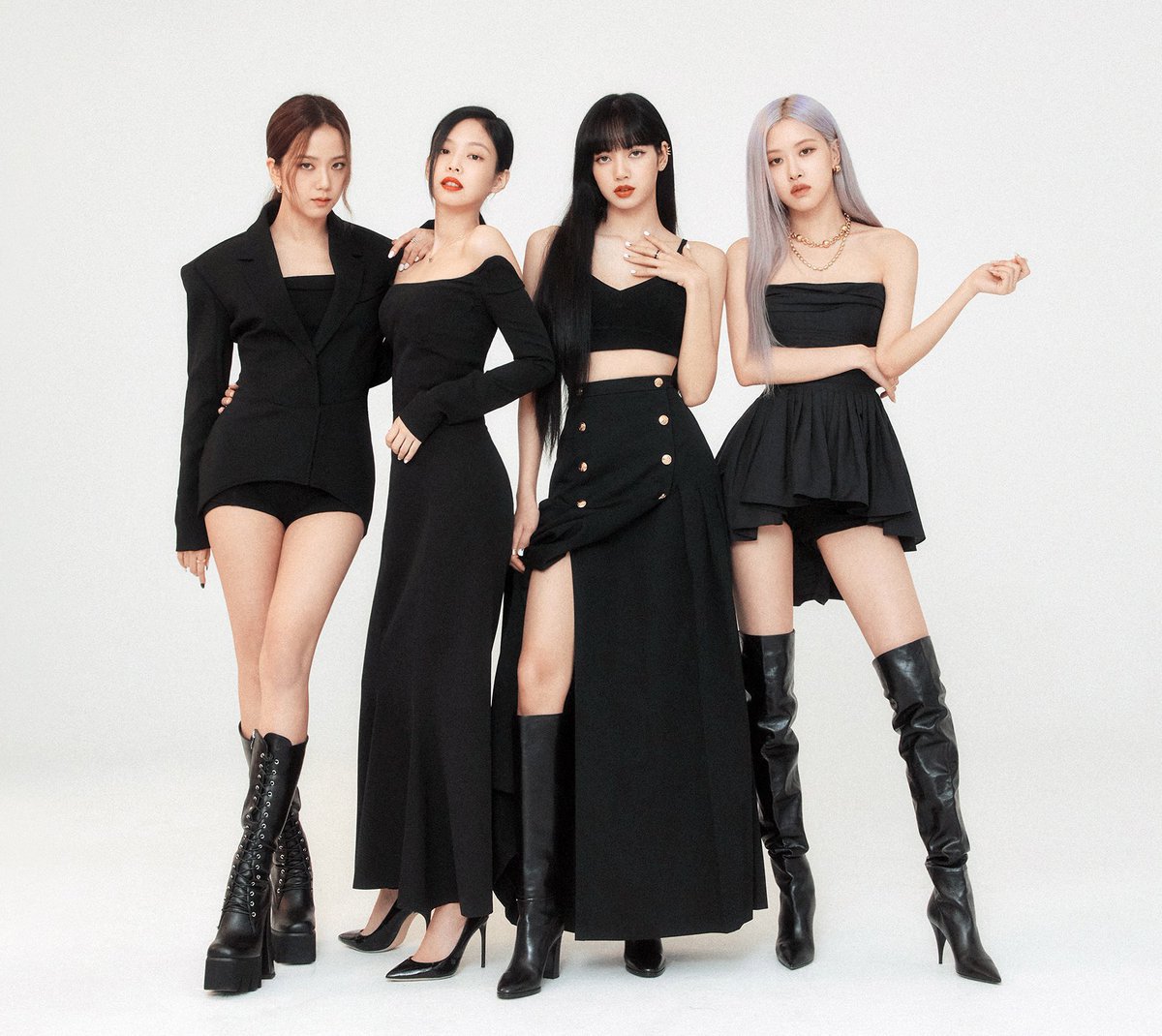 chartsblackpink's tweet photo. .@BLACKPINK’s ‘THE ALBUM’ has now surpassed 1.9 billion streams on Spotify. It’s the first album by a Korean female act to do so and the fastest one by a female group to hit this milestone. https://t.co/ibMDPISA5j