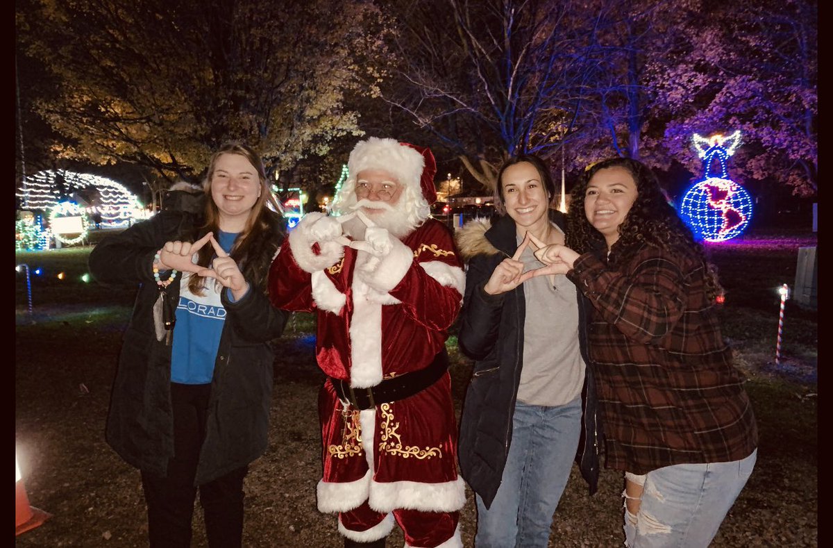 From all of us here at Tri Delta, we wish you a Merry Christmas &amp; happy new year ✨✨ We hope this Christmas was surrounded by loved ones and this New Year brings positive mindsets and a great start to new beginnings 💙