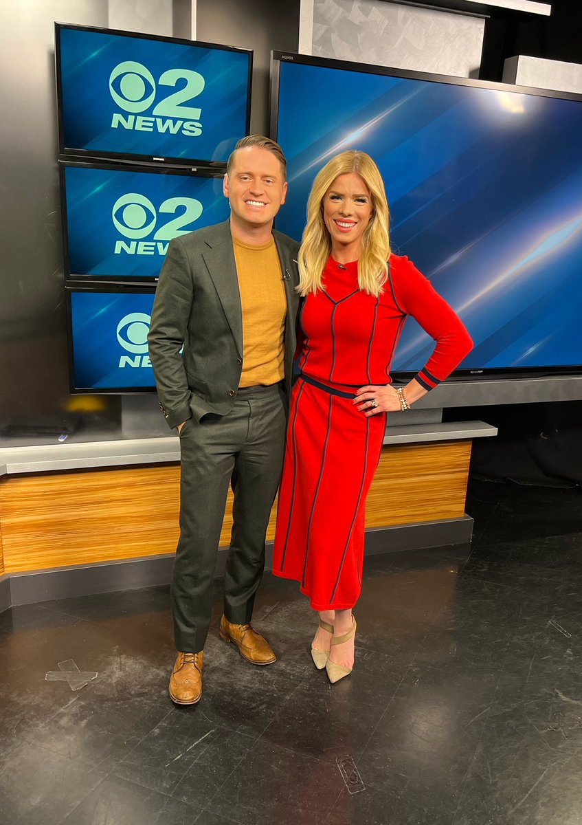 .<a href="/MalloryMooreTV/">Mallory Moore</a> &amp; I are holding down the fort on this #Christmas! Plus, there are 3 winter storms I’m tracking. Our first storm will bring a little snow Sunday morning. A colder storm arrives Monday afternoon. More snow is possible on New Years Eve! Watch <a href="/KUTV2News/">KUTV2news</a> at 5 &amp; 10pm.