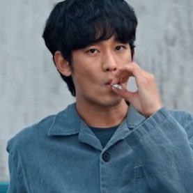 ryusdb88's tweet photo. E o #KimSooHyun faz simplesmente TUDO!
#OneOrdinaryDayEP7 https://t.co/q8yBMG3Rw5