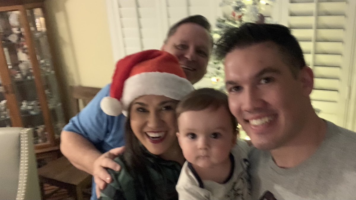 Blessed beyond measure…❤️💚❤️💚
Family Christmas 2021