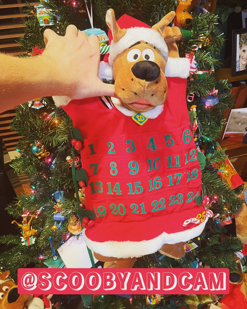 Today's Featured Item is a 2000 Scooby-Doo Christmas Advent