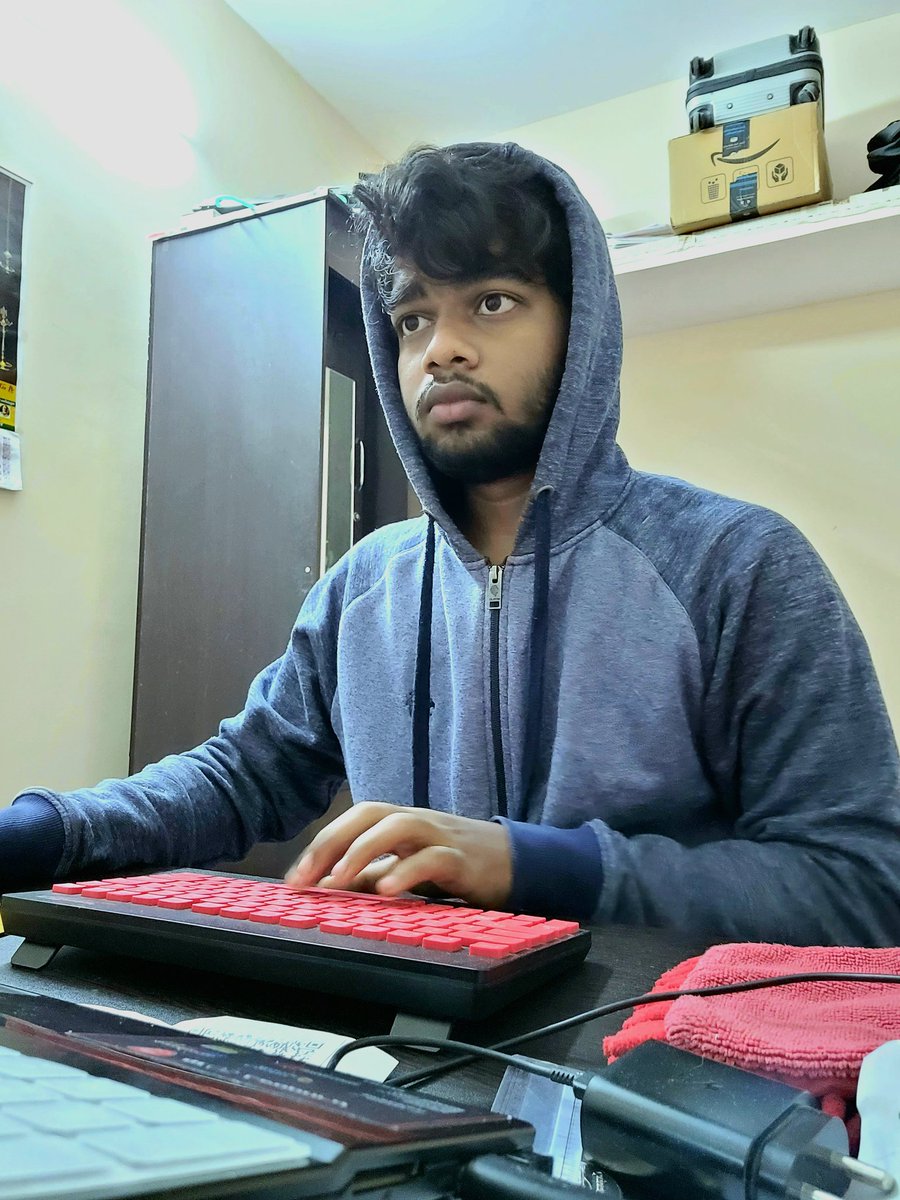 techbunnyhere's tweet photo. It's Cool outside but My Laptop running very hot. Any idea?😉
#techbunny #fun #IDEA https://t.co/anfYYUtUJU