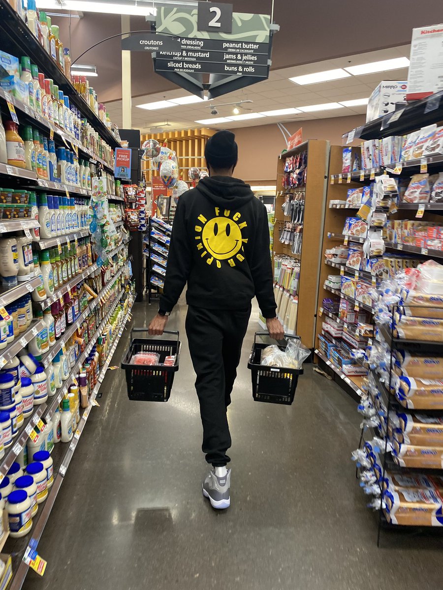 pookroyal's tweet image. pookroyal.com/products/fyo-f…

“Looking for a fit I gotchu!!!” 
#Pook #Royal #CustomCollection